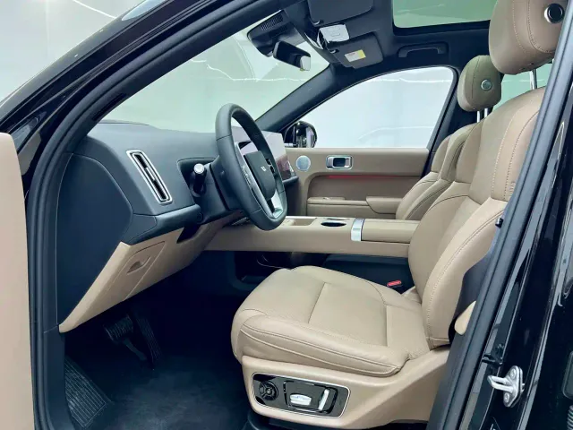 Li Auto L7 — Фото автомобиля 24