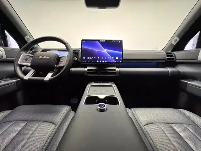 BYD FangChengBao Titanium 7 — Фото автомобиля 9