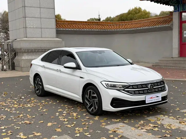 Volkswagen Sagitar — Фото автомобиля 3