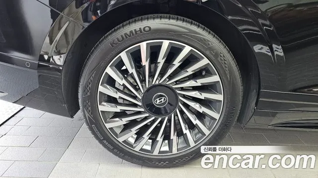 Hyundai Grandeur GN7 — Фото автомобиля 5