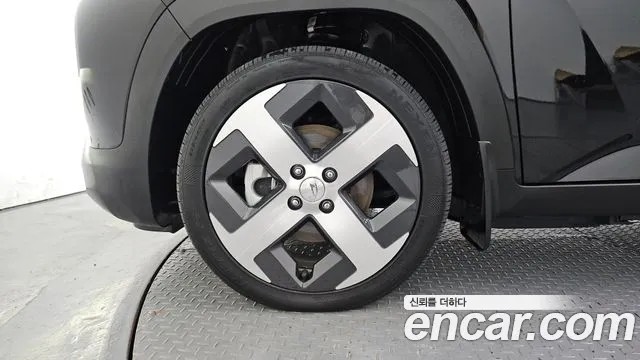 Hyundai Casper Casper Electric Inspiration — Фото автомобиля 3