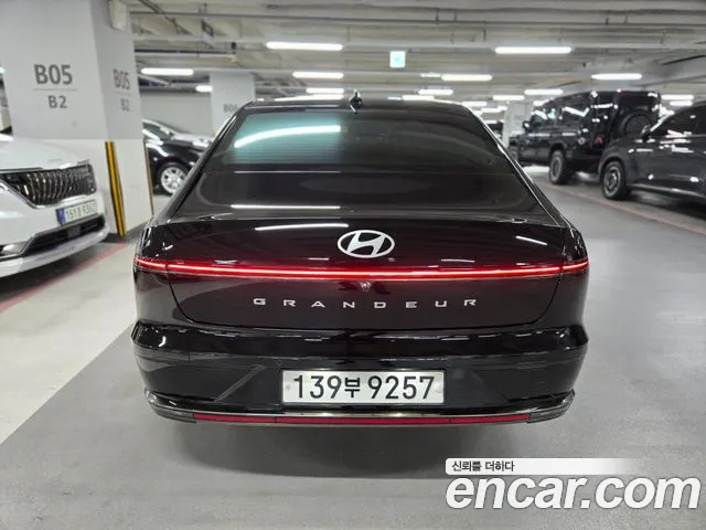Hyundai Grandeur — Фото автомобиля 4