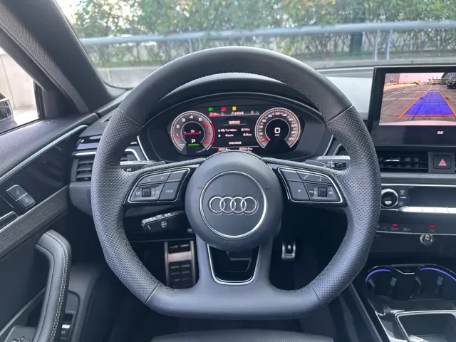 Audi A4L — Фото автомобиля 11