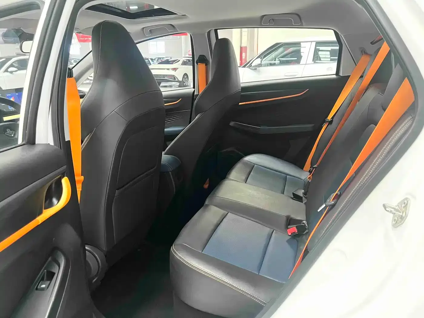Ruilan Auto Ruilan Auto X3 PRO 2022 1.5L CVT Xiao Sa — Фото автомобиля 10