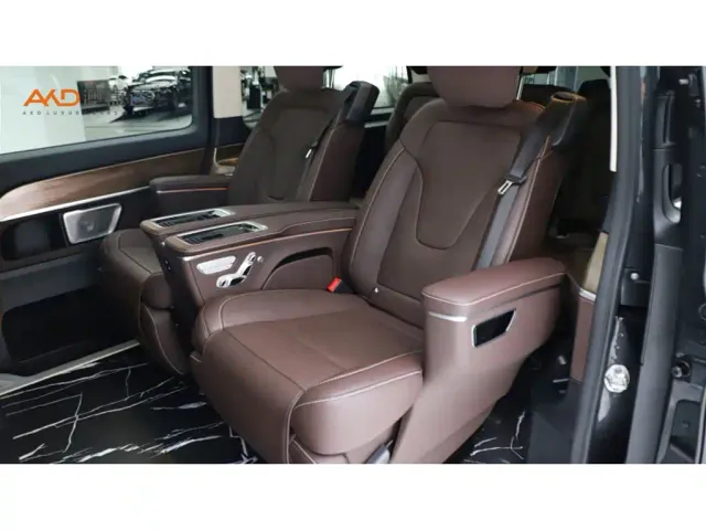 Mercedes-Benz V-Class — Фото автомобиля 7