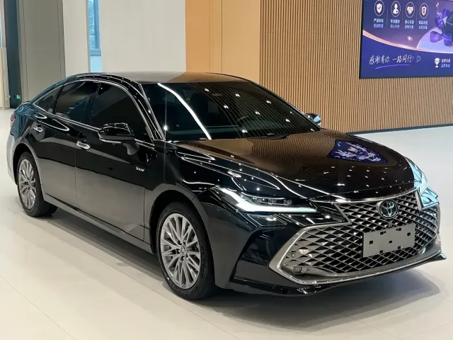 Toyota Avalon — Фото автомобиля 7