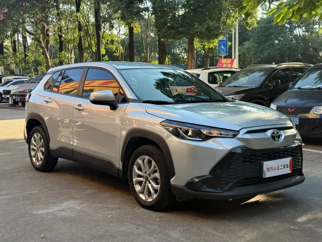 Toyota Frontlander — Фото автомобиля 3