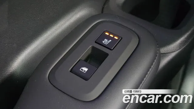 Hyundai Santa Fe MX5 — Фото автомобиля 16