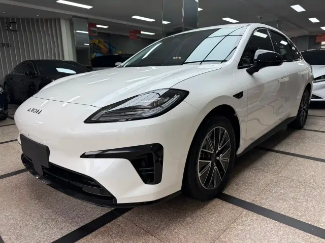 Фотография автомобиля — GAC Aion RT