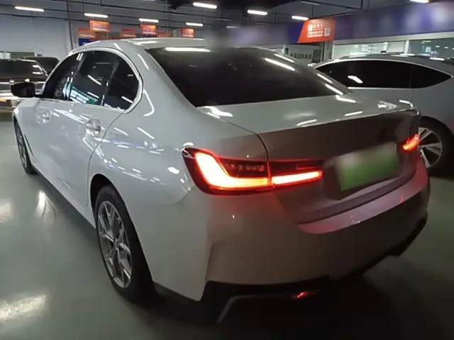 BMW i3 — Фото автомобиля 4
