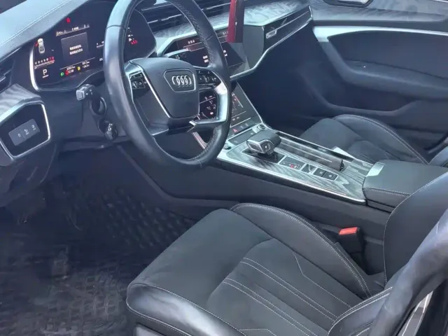 Audi A7L — Фото автомобиля 9
