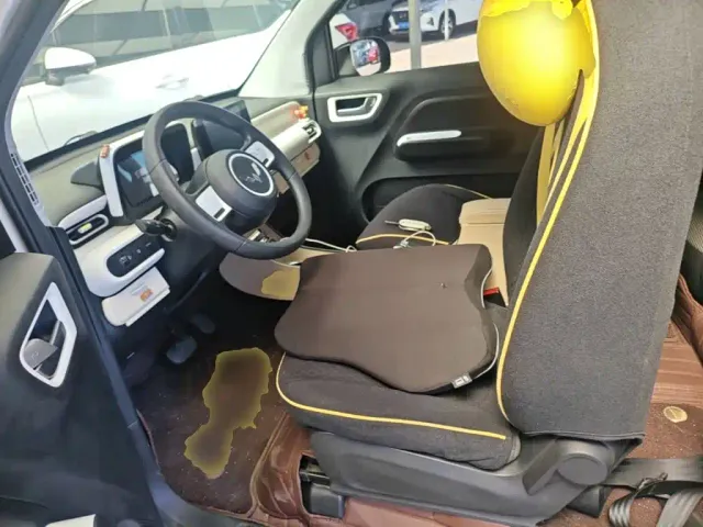 Wuling Hongguang Mini EV — Фото автомобиля 14