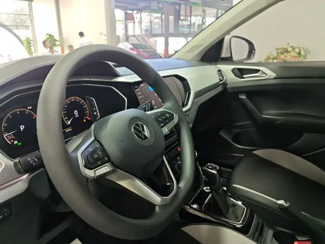 Volkswagen Tanying 2021 1.5L Automatic Smart Connect Edition — Фото автомобиля 6