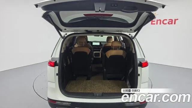 Kia Canival Carnival 4 поколение Дизель 9 мест Noblesse — Фото автомобиля 8