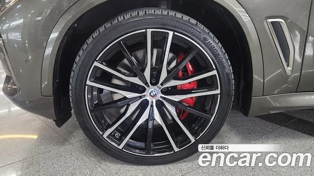 BMW X5 — Фото автомобиля 5