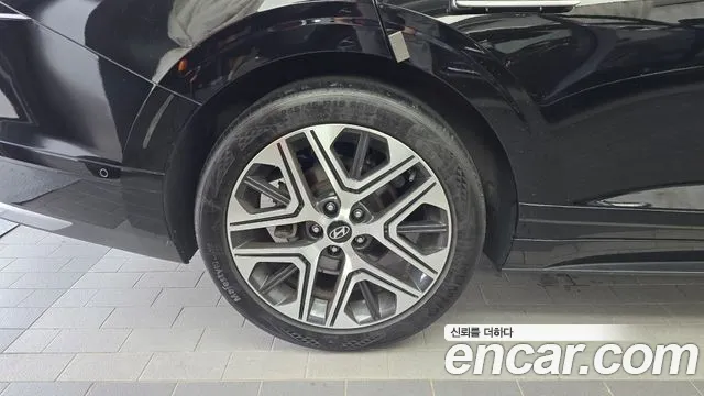 Hyundai Grandeur Grandeur (GN7) 2.5 Бензин 2WD — Фото автомобиля 5