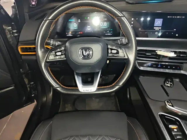 Changan Changan UNI-T 2022 1.5T Premium — Фото автомобиля 10