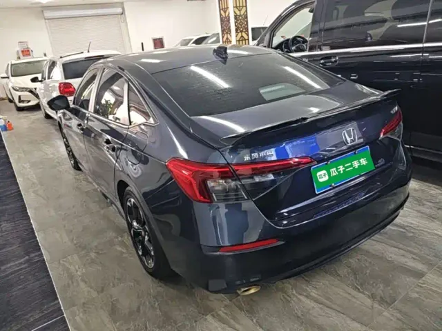 Honda Civic — Фото автомобиля 4
