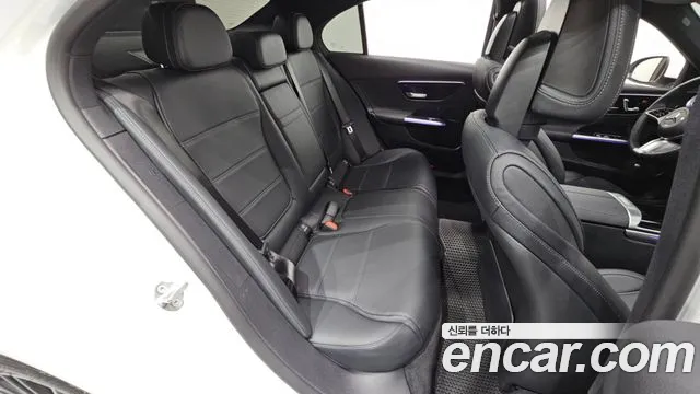 Mercedes-Benz C-Class W205 — Фото автомобиля 17