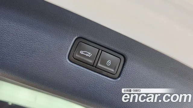Genesis GV80 — Фото автомобиля 22