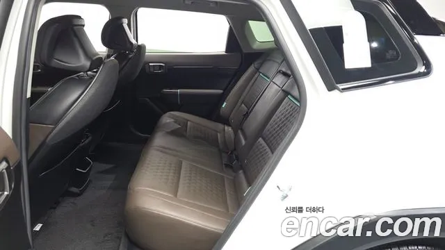 Kia EV4 — Фото автомобиля 16