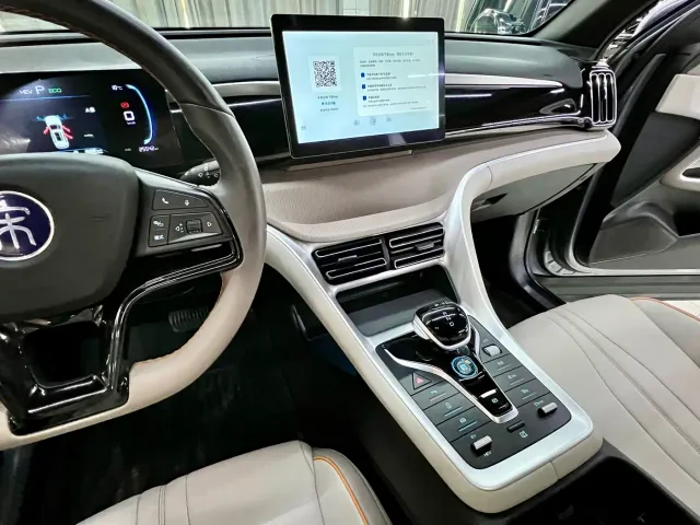 BYD Song Pro — Фото автомобиля 12