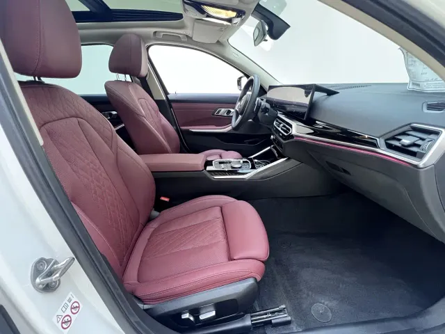 BMW 3 Series — Фото автомобиля 16