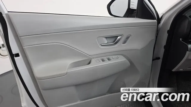 Hyundai Kona Kona (SX2) Бензин 1.6 турбо 2WD — Фото автомобиля 22