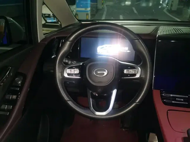 GAC Trumpchi M8 — Фото автомобиля 2