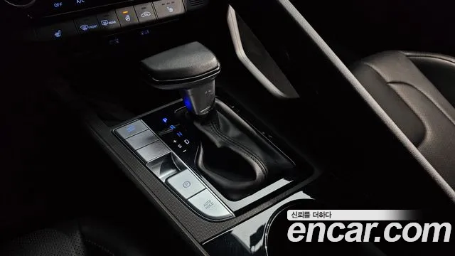 Hyundai Avante CN7 — Фото автомобиля 12