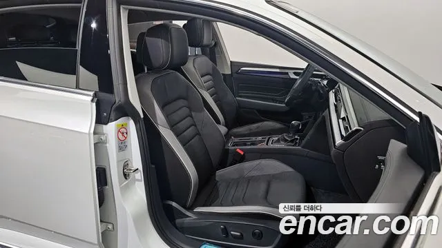 Volkswagen Arteon Arteon 2.0 TDI Prestige — Фото автомобиля 12
