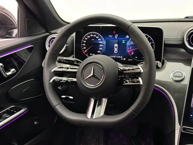 Mercedes-Benz C-Class — Фото автомобиля 12