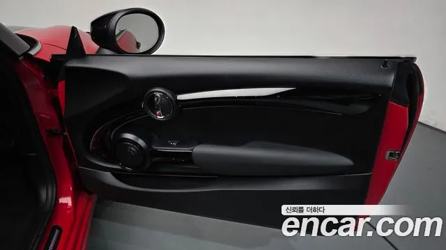 MINI Cooper Convertible — Фото автомобиля 14