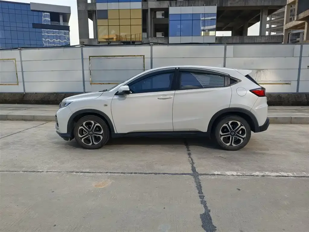 Honda Honda XR-V 2021 1.5L CVT Classic Edition — Фото автомобиля 3