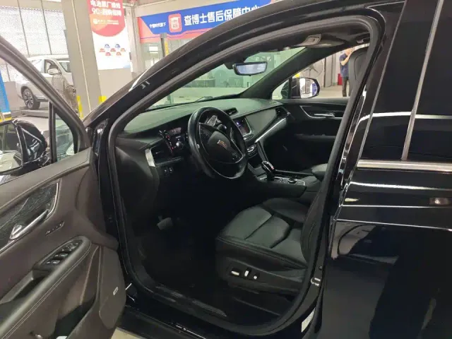 Cadillac XT5 — Фото автомобиля 5