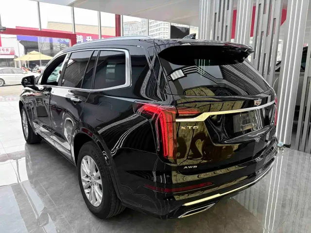Cadillac XT6 — Фото автомобиля 18