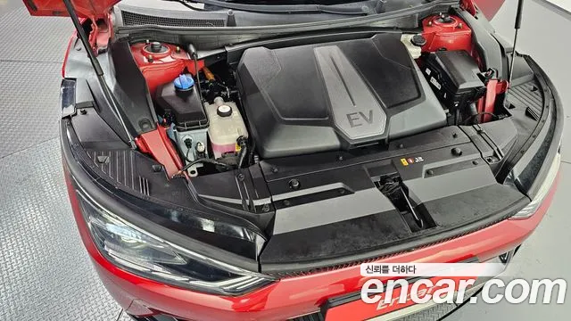 Kia EV6 — Фото автомобиля 6