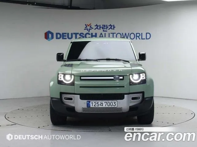 Land Rover Defender — Фото автомобиля 3