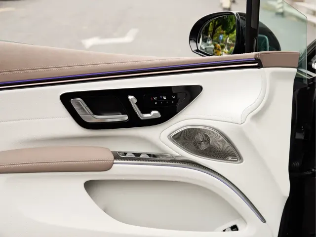 Mercedes-Benz EQS AMG — Фото автомобиля 18