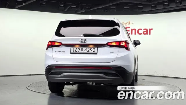 Hyundai Santafe Новый Santa Fe Дизель 2.2 4WD — Фото автомобиля 4