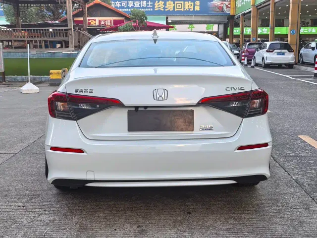 Honda Civic — Фото автомобиля 5