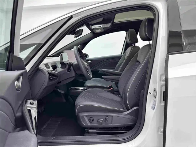 Volkswagen ID.3 — Фото автомобиля 18