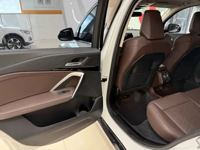 BMW X1 — Фото автомобиля 17