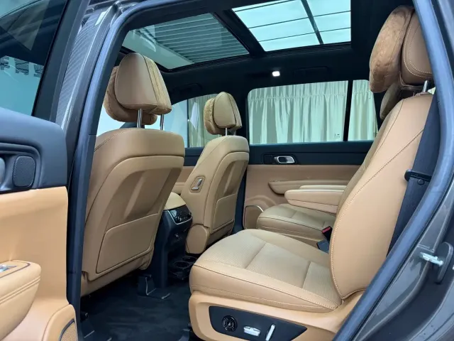 Li Auto Li ONE 2021 Extended Range 6-Seater — Фото автомобиля 11