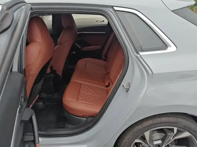 Audi Audi A3 2025 Sportback 35TFSI Flying Premium — Фото автомобиля 11