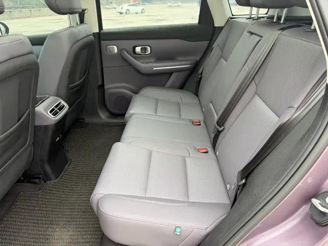 Leapmotor C10 — Фото автомобиля 10