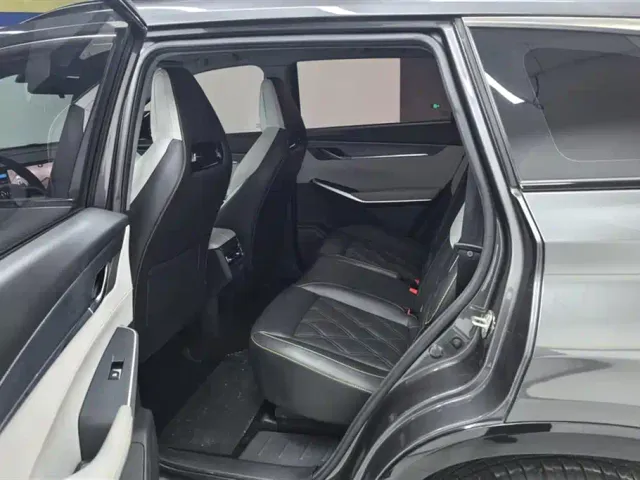 Changan CS75 Plus — Фото автомобиля 11