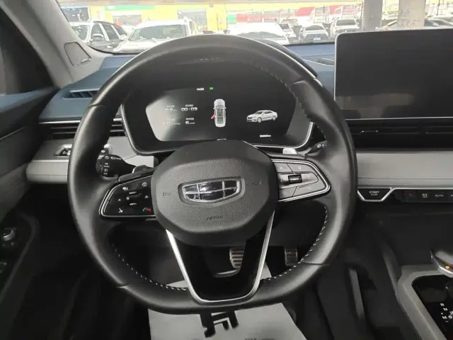 Geely Xingrui — Фото автомобиля 2