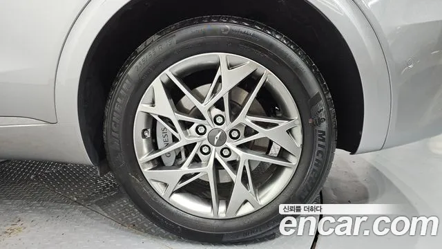 Genesis GV70 — Фото автомобиля 21