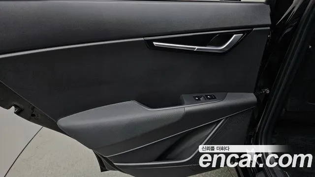 Kia Niro All Niro EV Air — Фото автомобиля 25